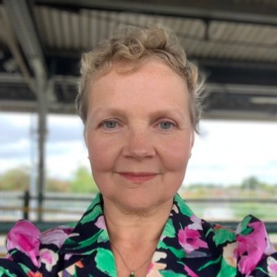 Debbie Hindle